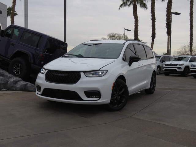 2026 Chrysler Pacifica