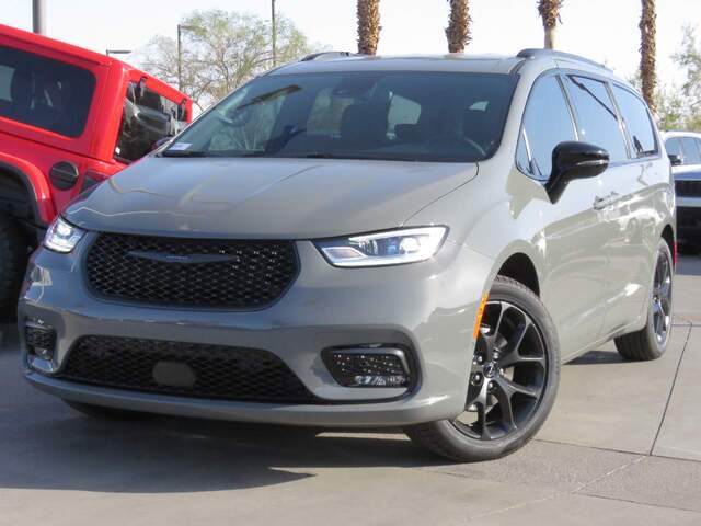 2024 Chrysler Pacifica