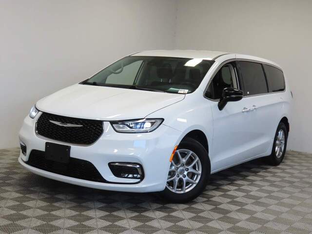 2024 Chrysler Pacifica