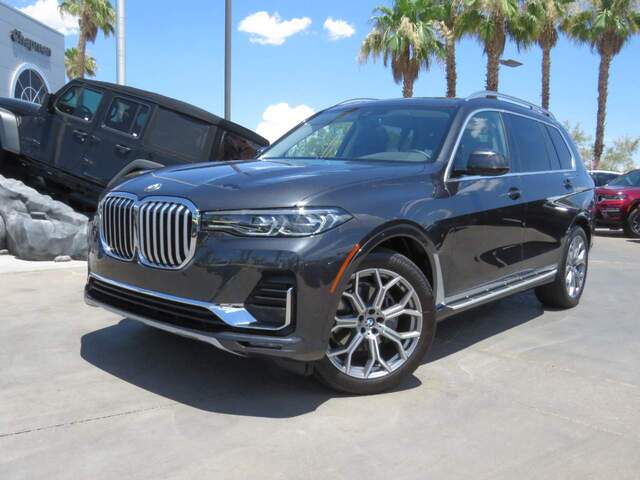 2022 BMW X7