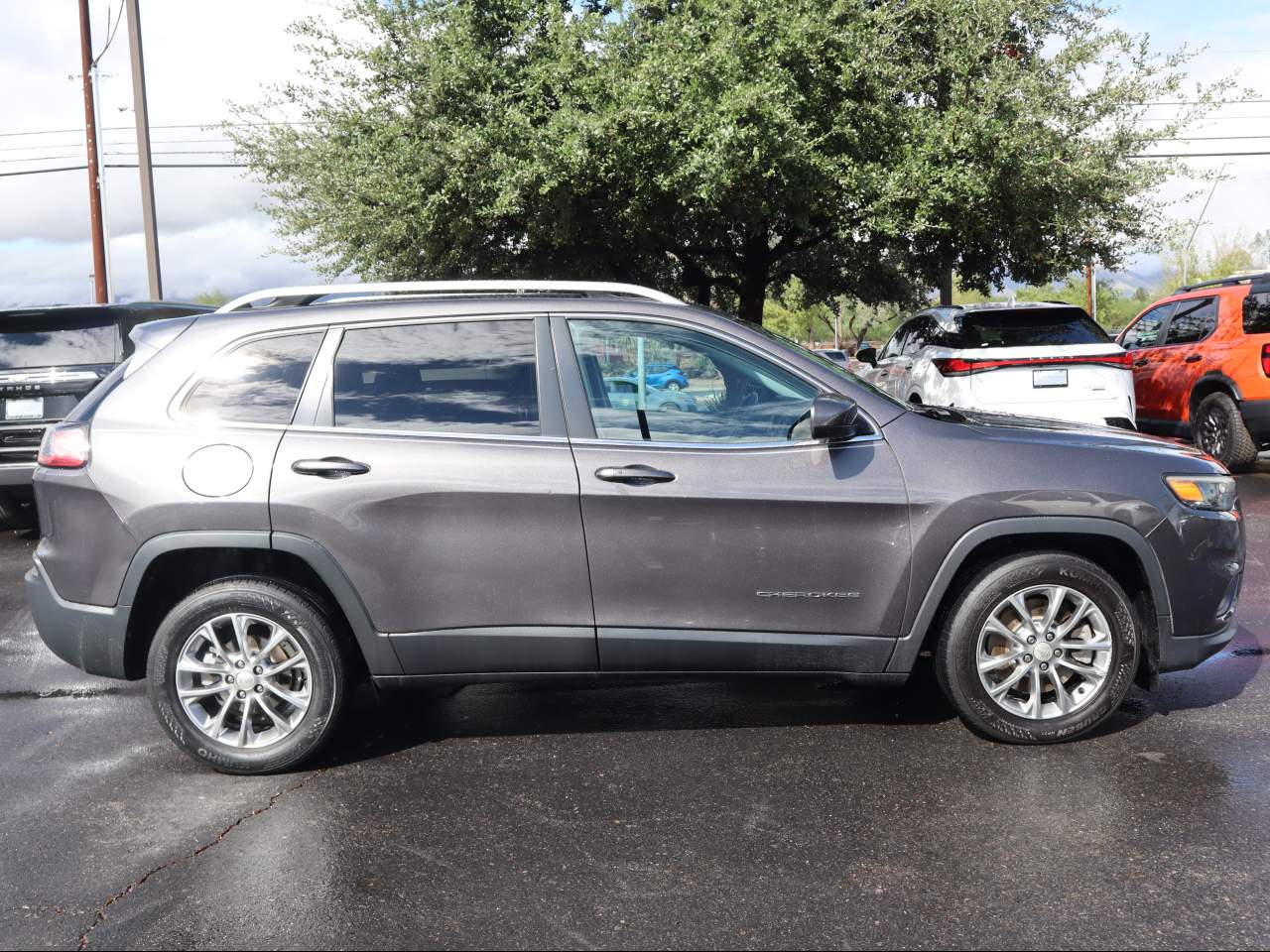 2019 Jeep Cherokee Latitude Plus
