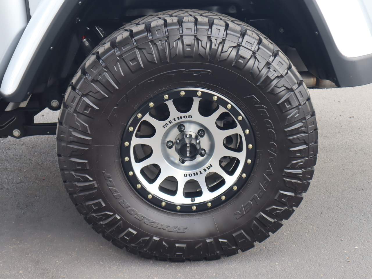 2023 Jeep Gladiator Rubicon photo 2