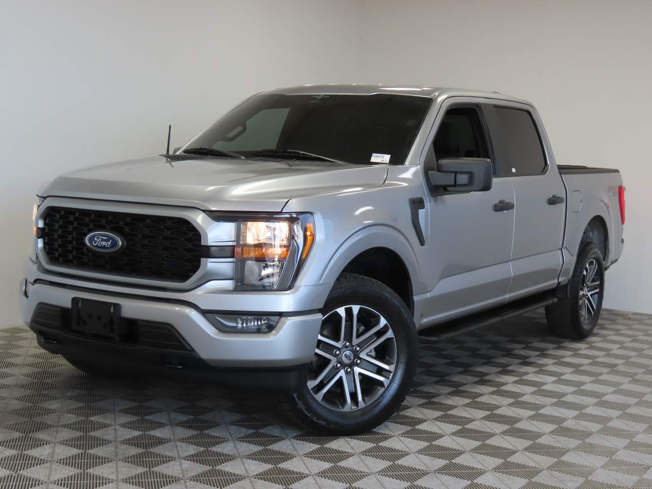 2023 Ford F-150 XL Supercrew