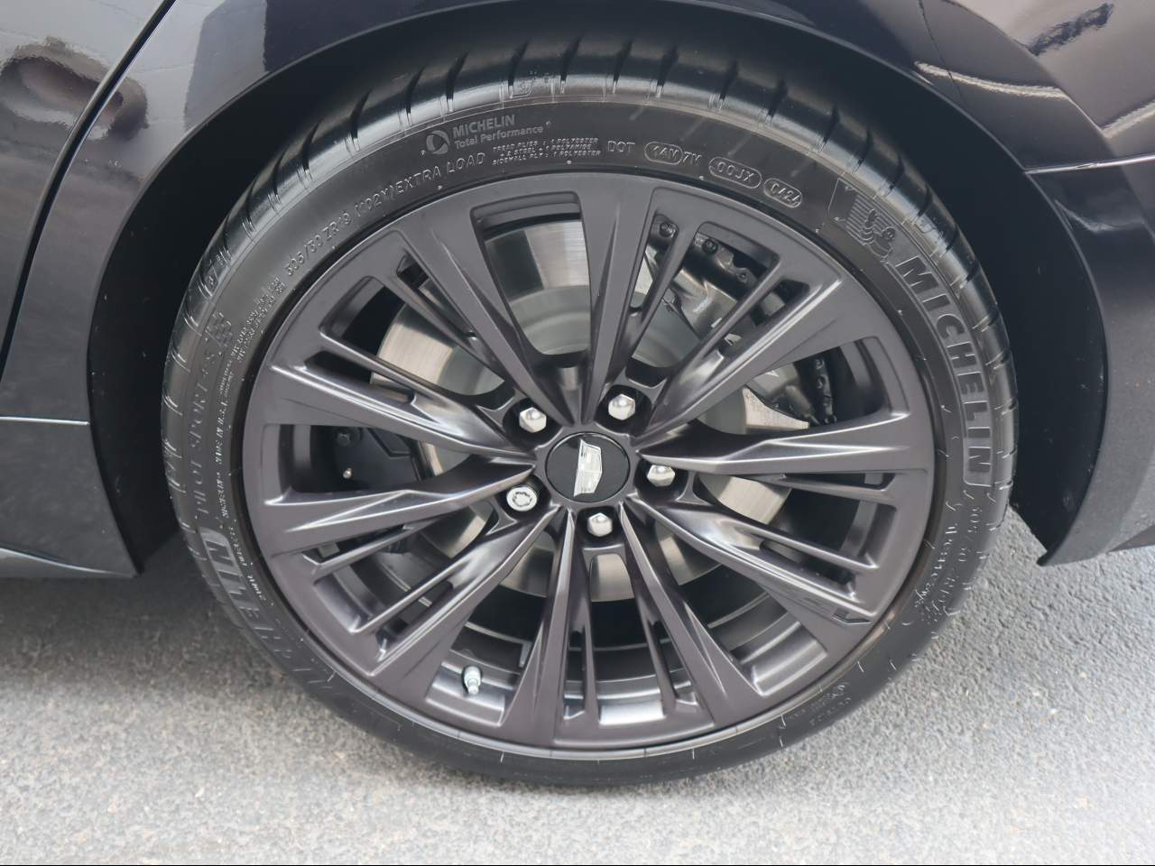 2024 Cadillac CT5 photo 2