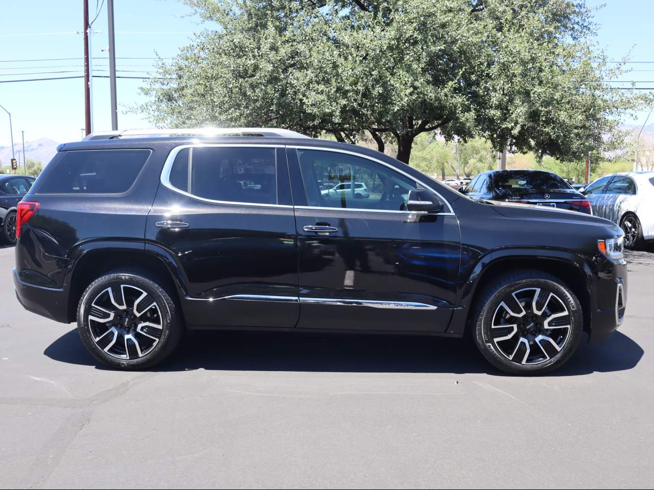 2021 GMC Acadia Denali