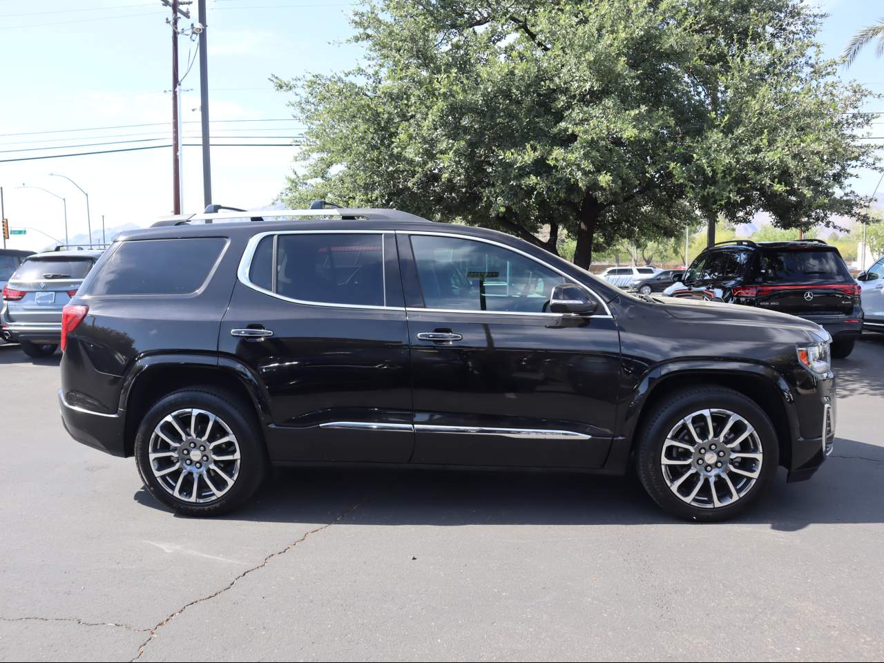 2020 GMC Acadia Denali