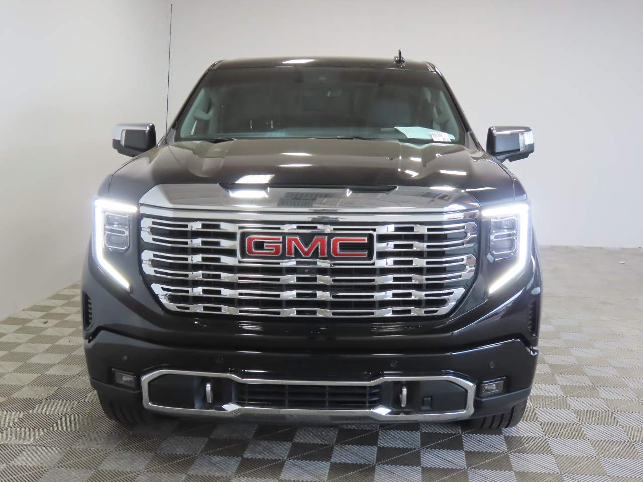 2023 GMC Sierra 1500 Denali Crew Cab