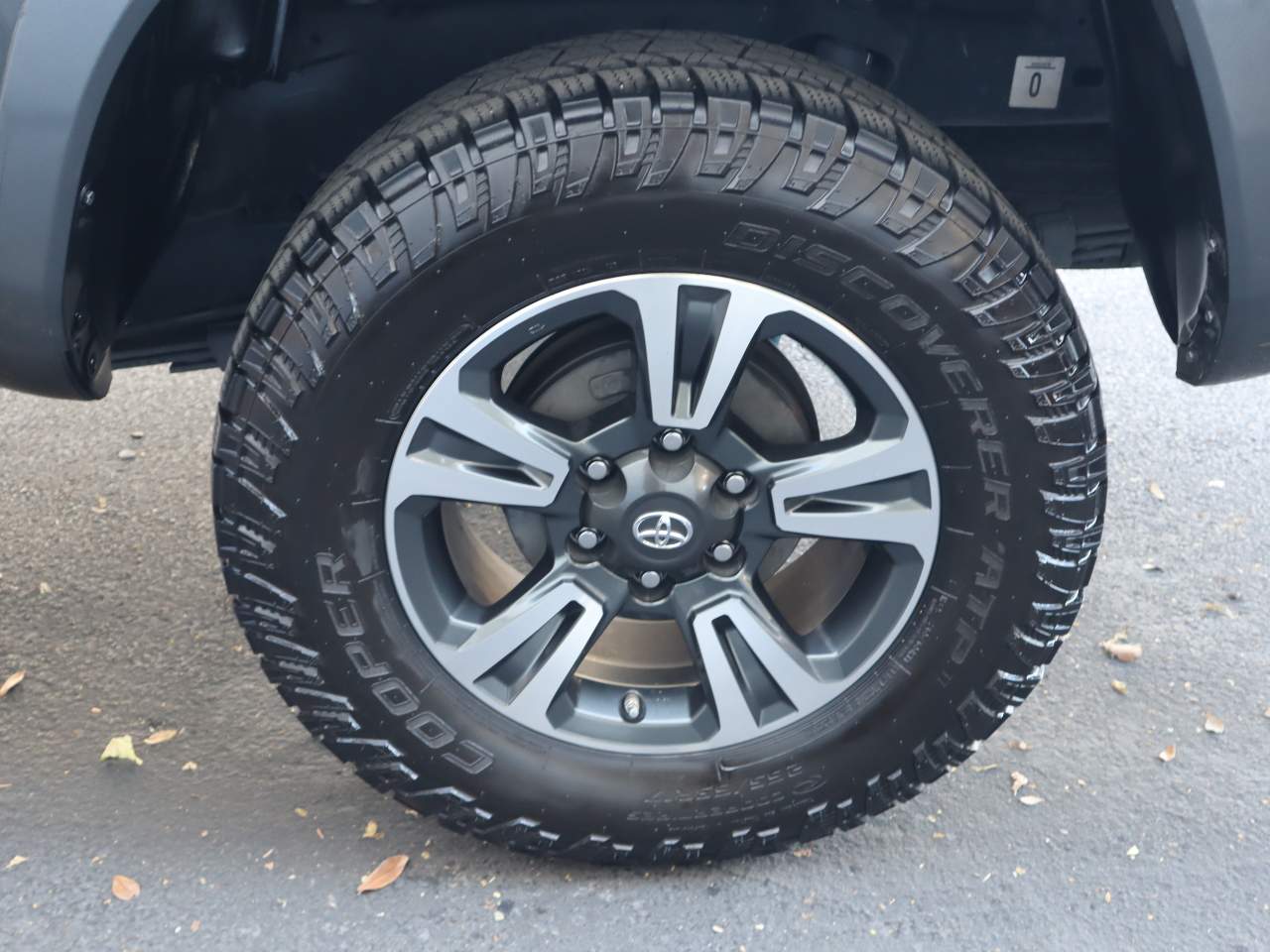 2017 Toyota Tacoma TRD Sport Crew Cab