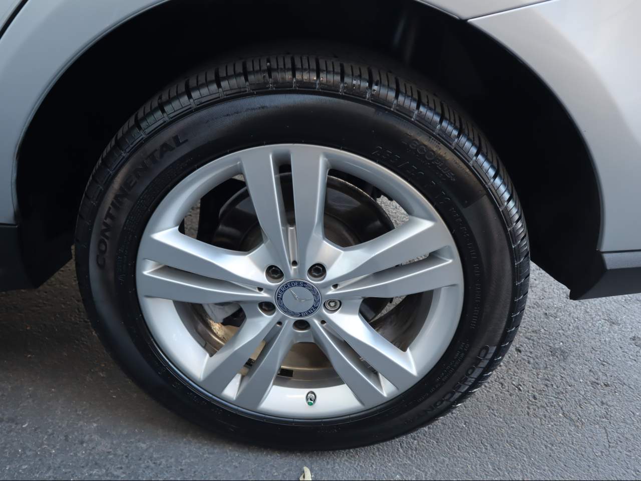 2015 Mercedes Benz ML 350 4MATIC photo 2