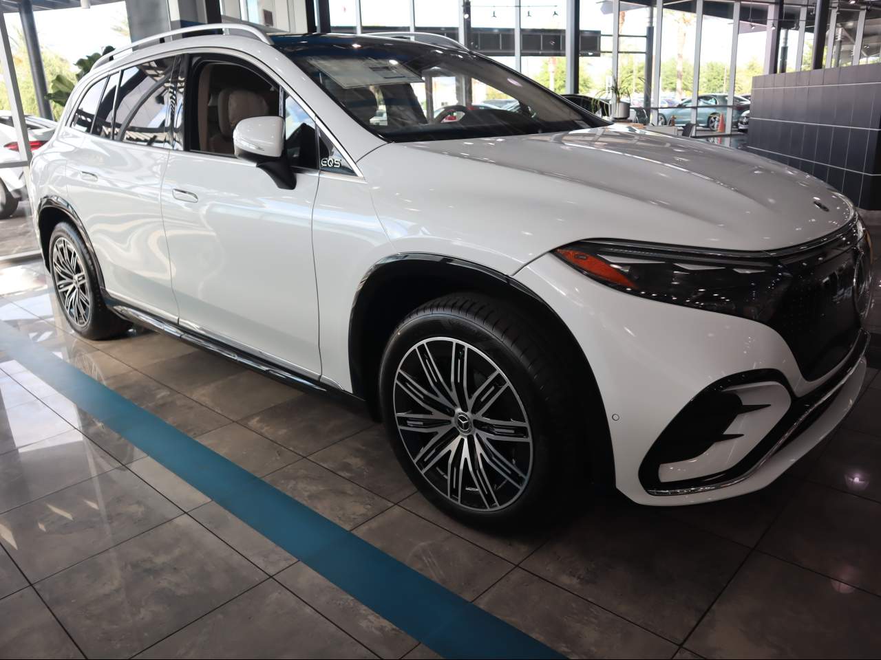 2026 Mercedes-Benz EQS SUV