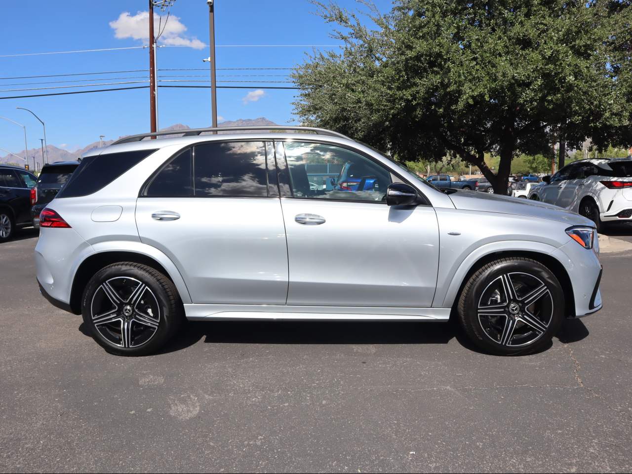 2025 Mercedes-Benz GLE 450e 4MATIC SUV