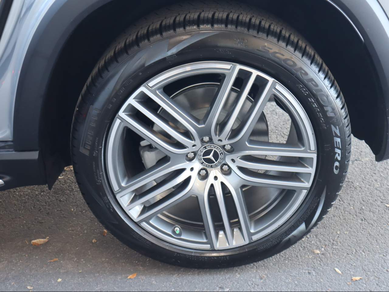 2026 Mercedes-Benz GLS 450 4MATIC SUV