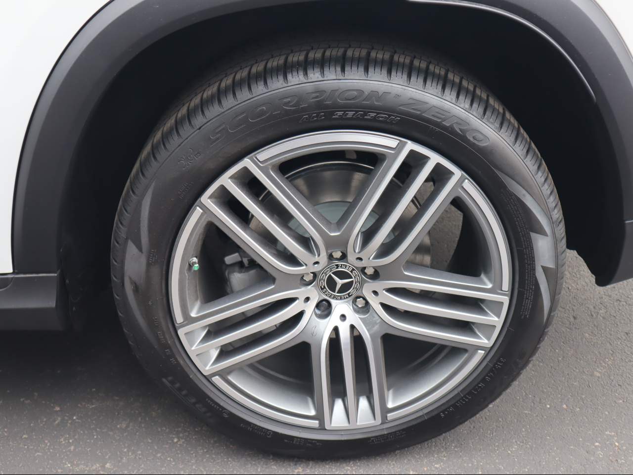 2026 Mercedes-Benz GLS 450 4MATIC SUV