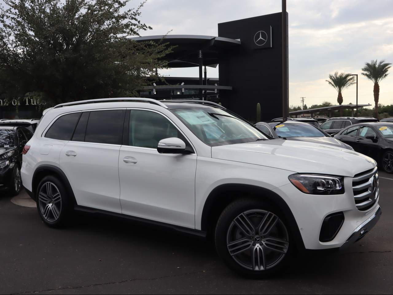 2026 Mercedes-Benz GLS 450 4MATIC SUV