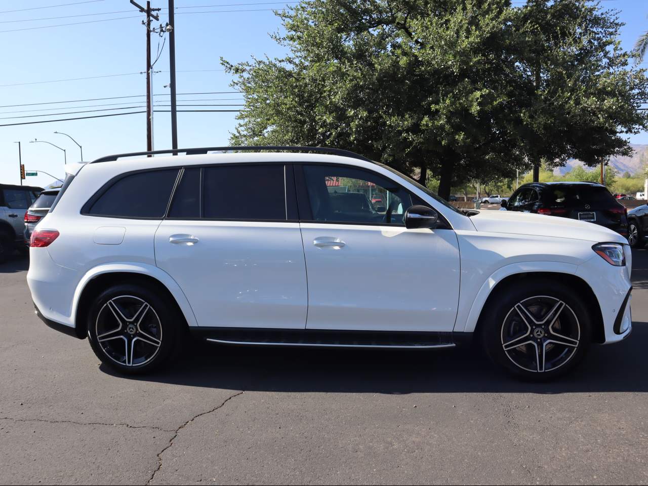 2025 Mercedes-Benz GLS 450 4MATIC SUV