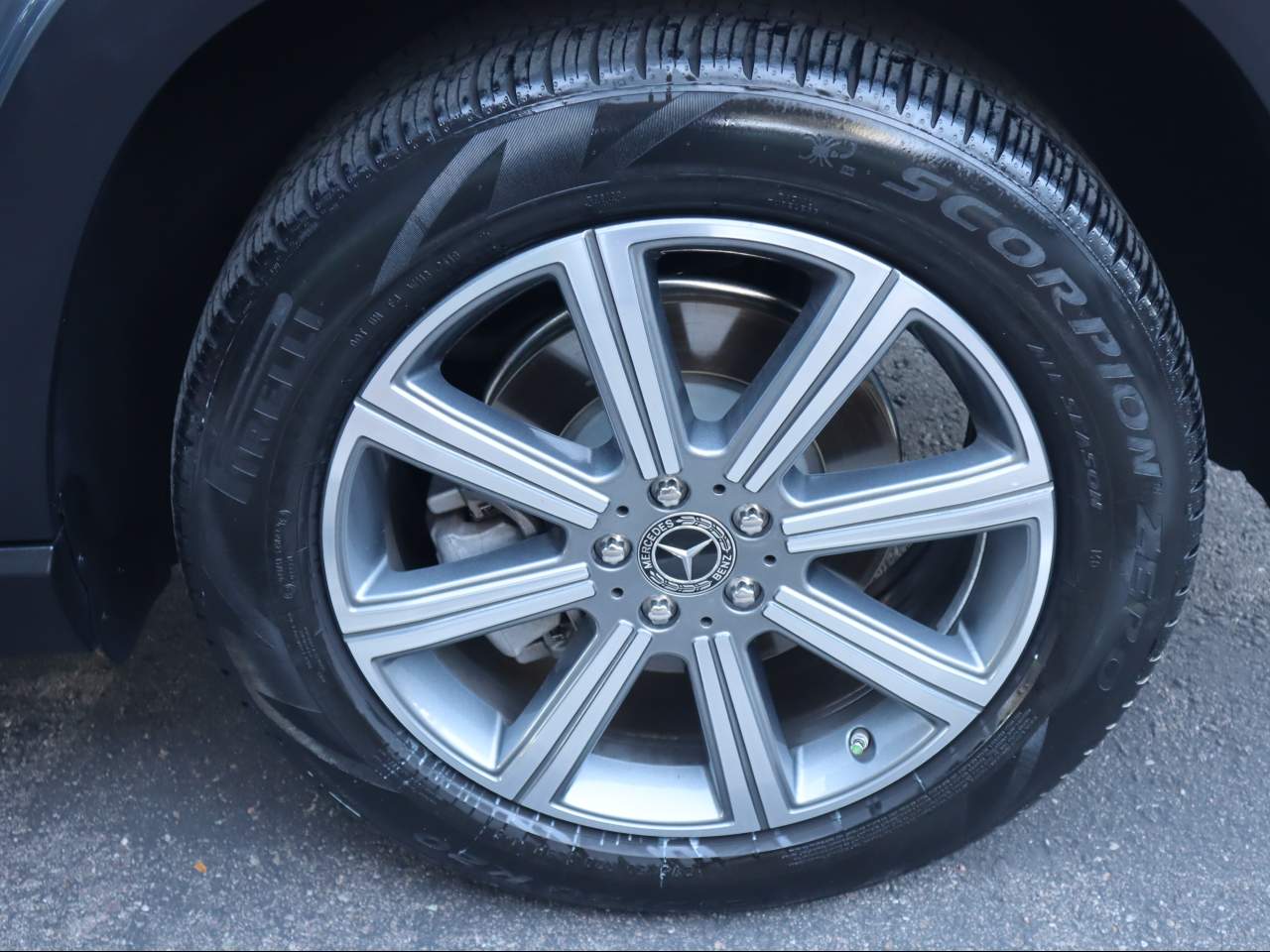 2020 Mercedes-Benz GLS 450