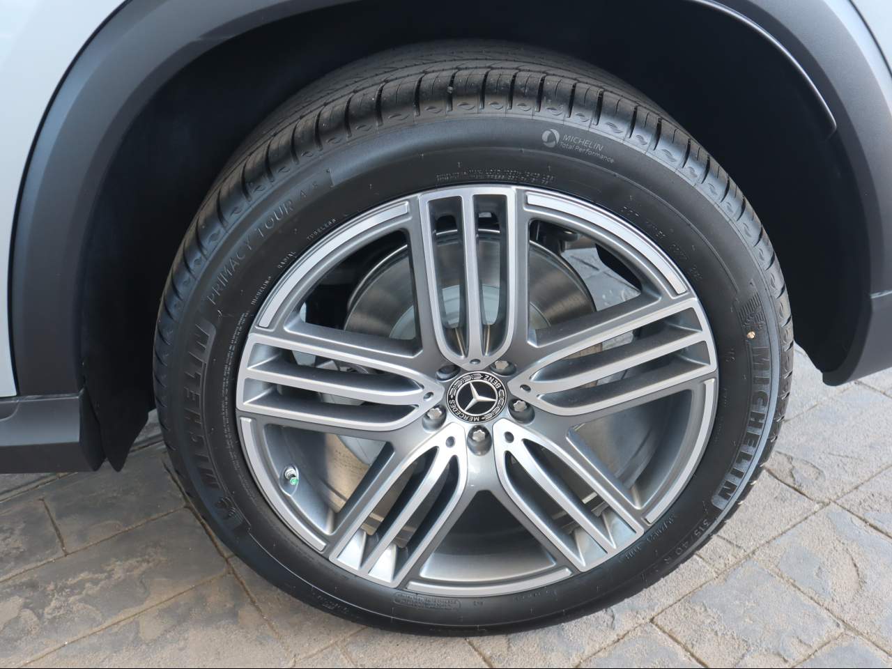 2026 Mercedes-Benz GLS 450 4MATIC SUV