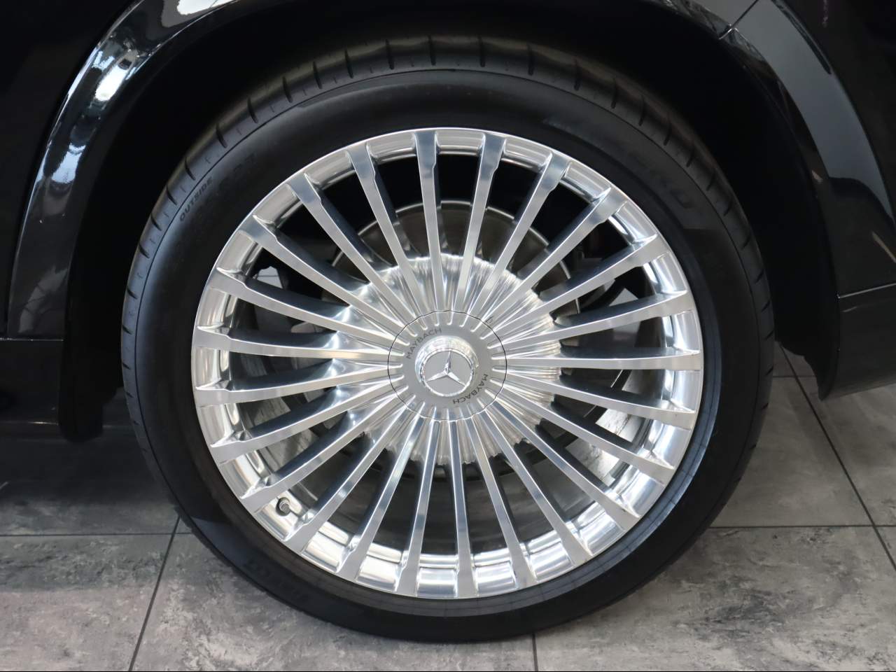 2025 Mercedes-Benz Mercedes-Maybach GLS 600 4MATIC SUV