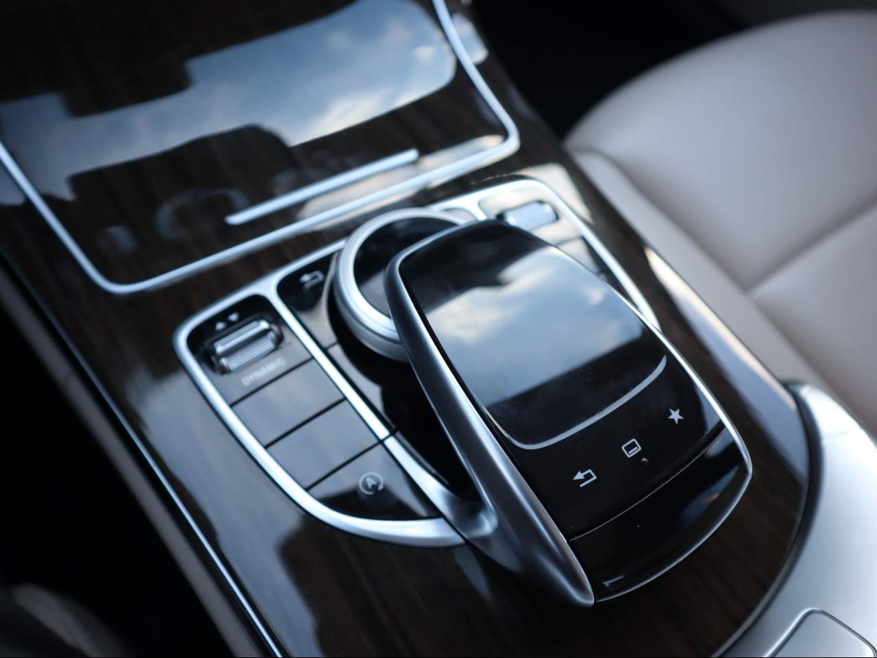 2016 Mercedes-Benz C-Class C 300