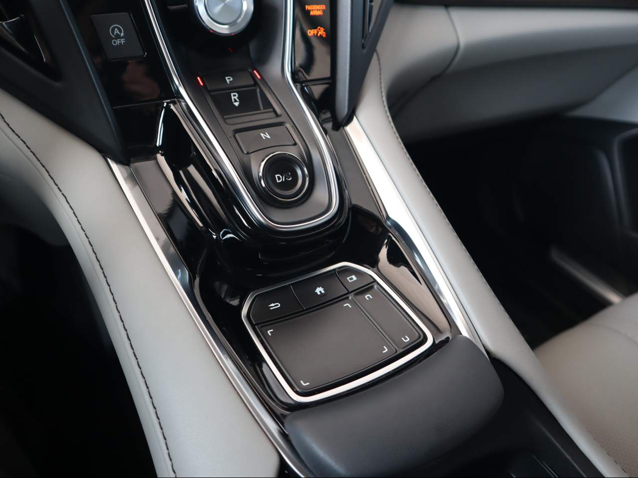 2019 Acura RDX Advance photo 2
