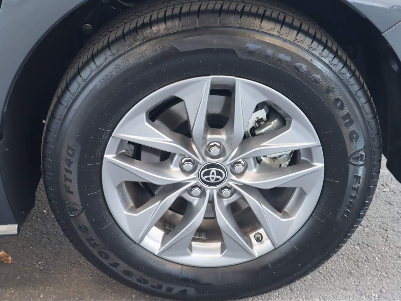 2025 Toyota Sienna XLE 7-Passenger