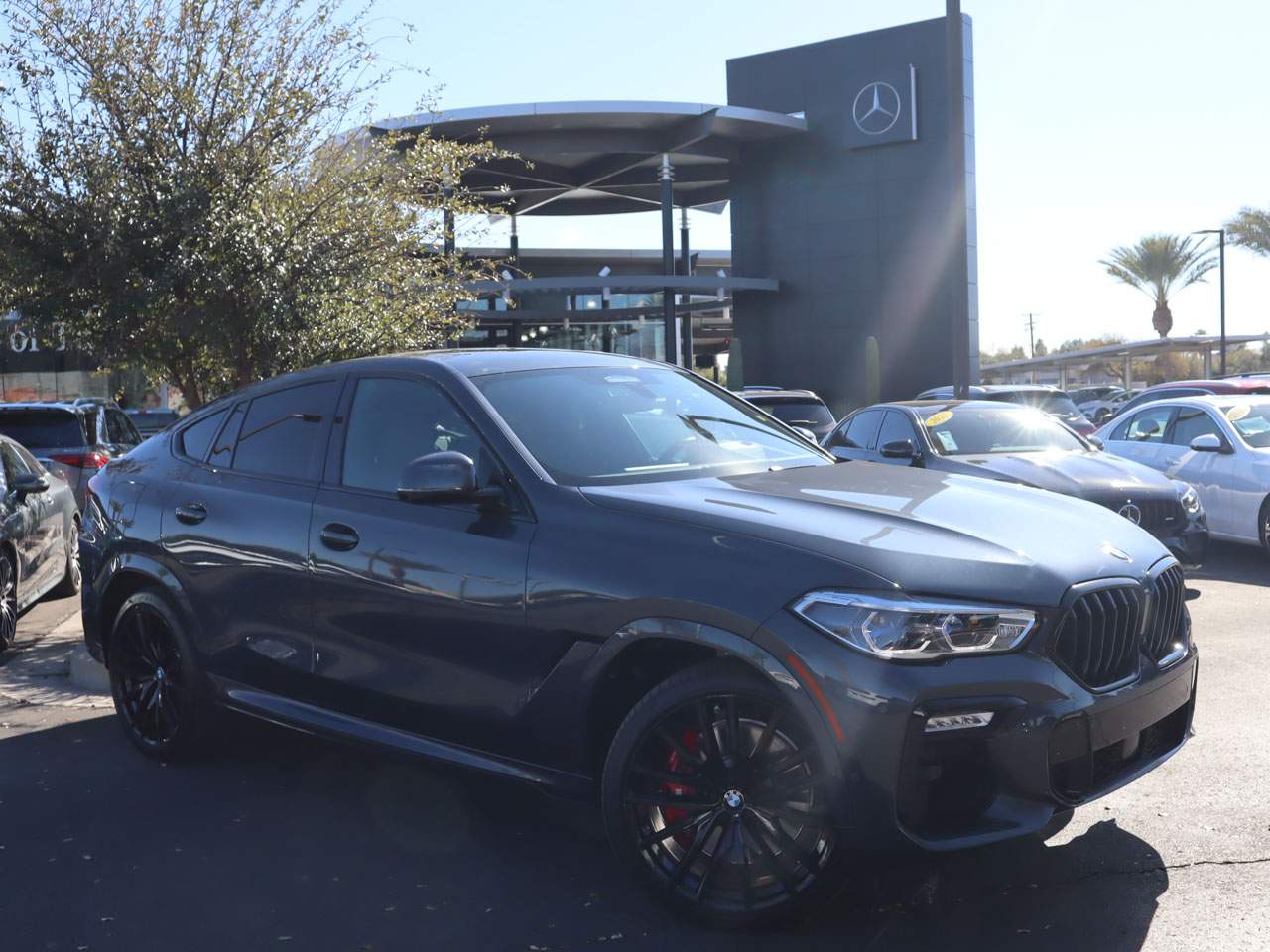 2021 BMW X6 M50i