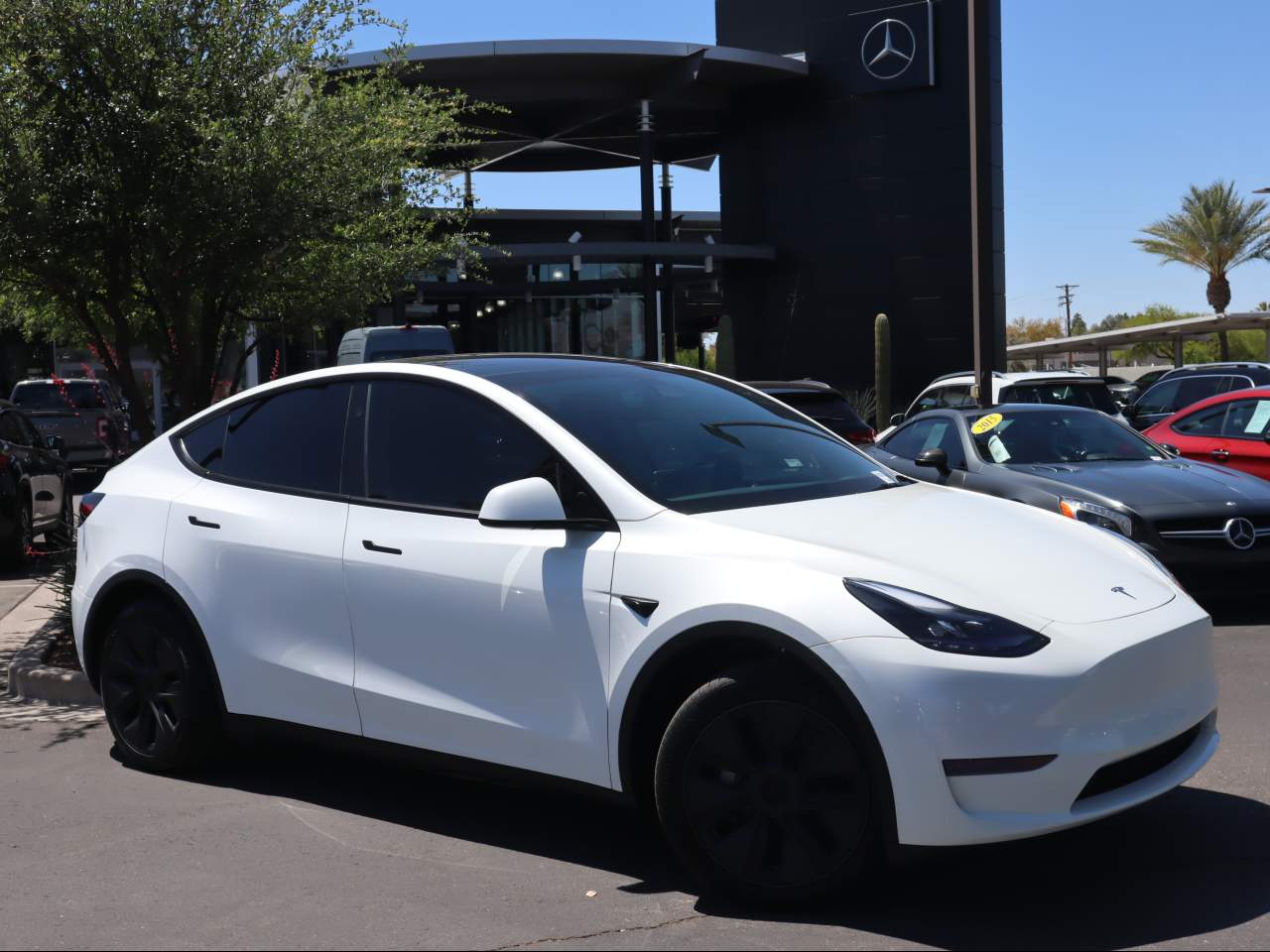 2025 Tesla Model Y Long Range