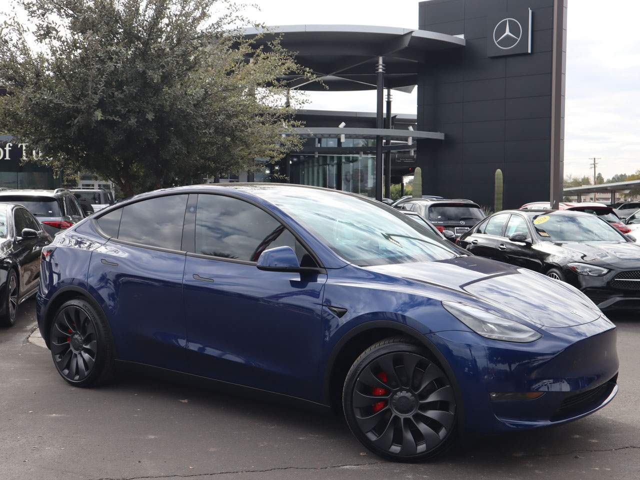 2023 Tesla Model Y Performance