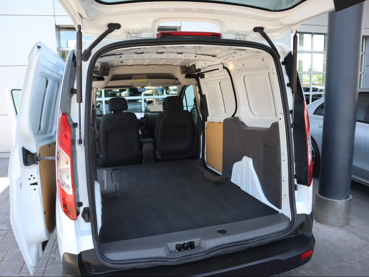2022 Ford Transit Connect XLT