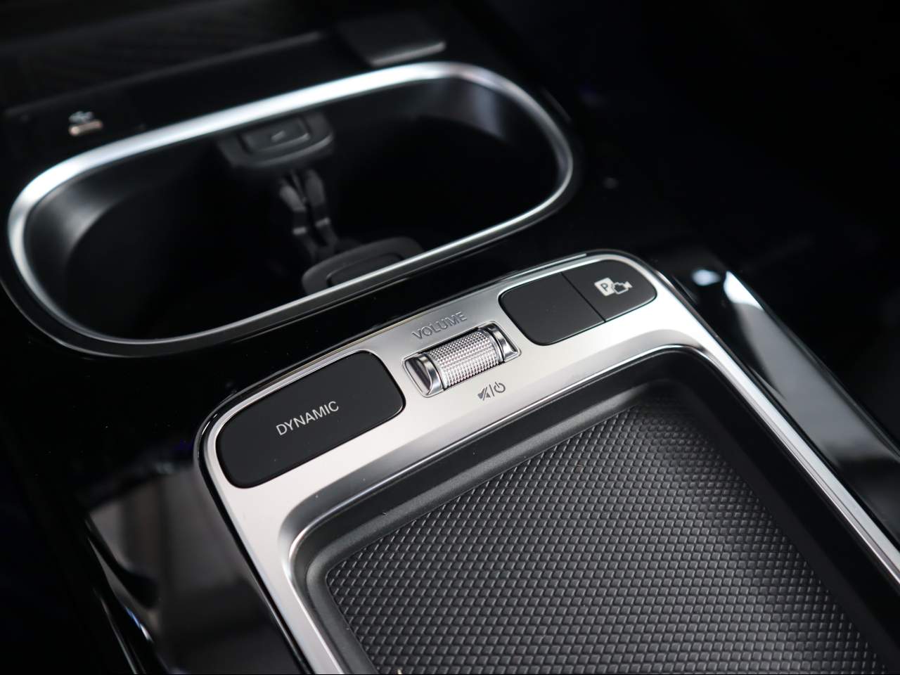 2026 Mercedes Benz CLA 250 photo 2