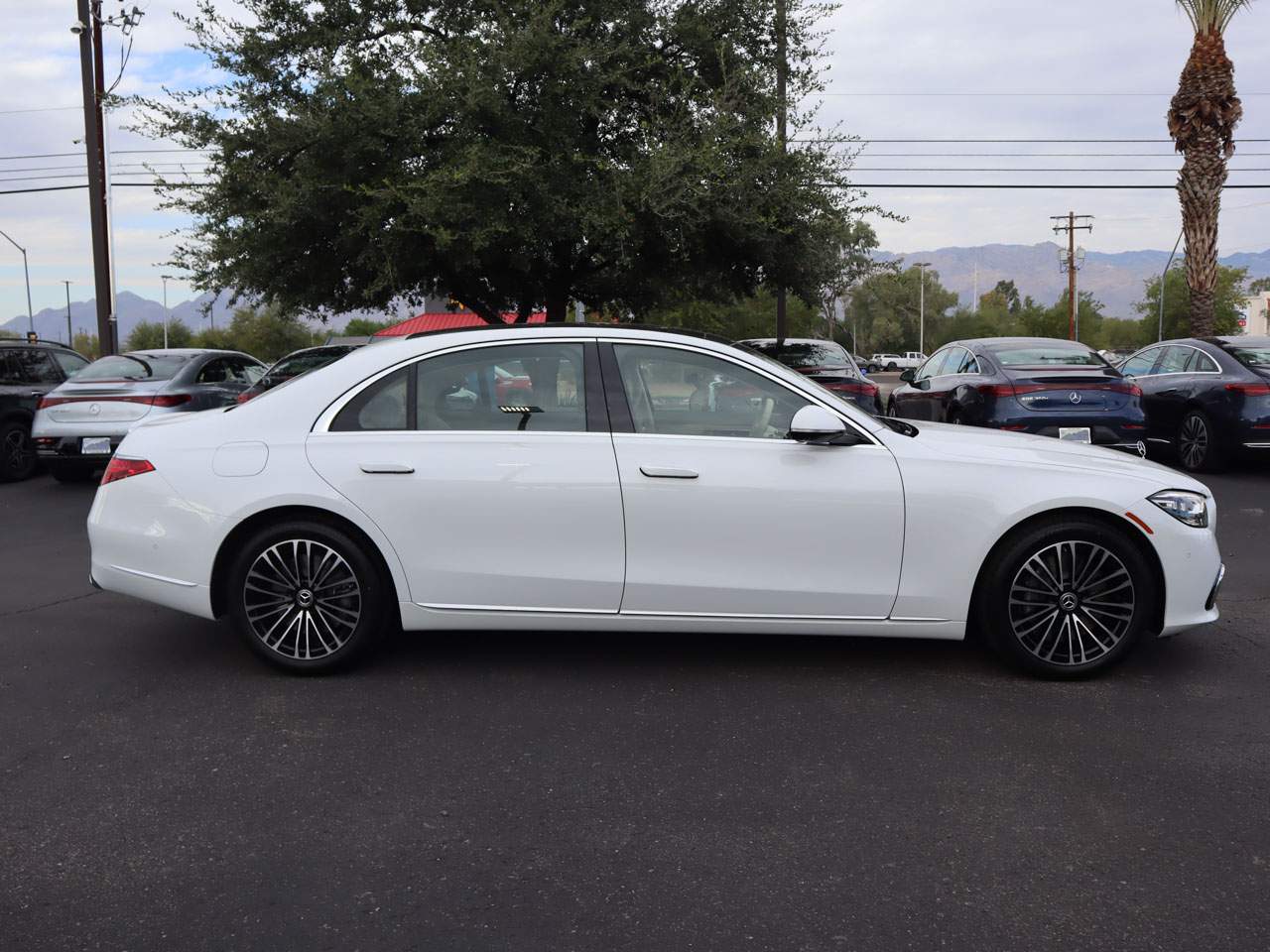 2025 Mercedes-Benz S-Class S 500 4MATIC Sedan