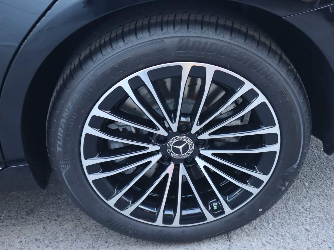 2026 Mercedes-Benz S-Class S 500 4MATIC Sedan