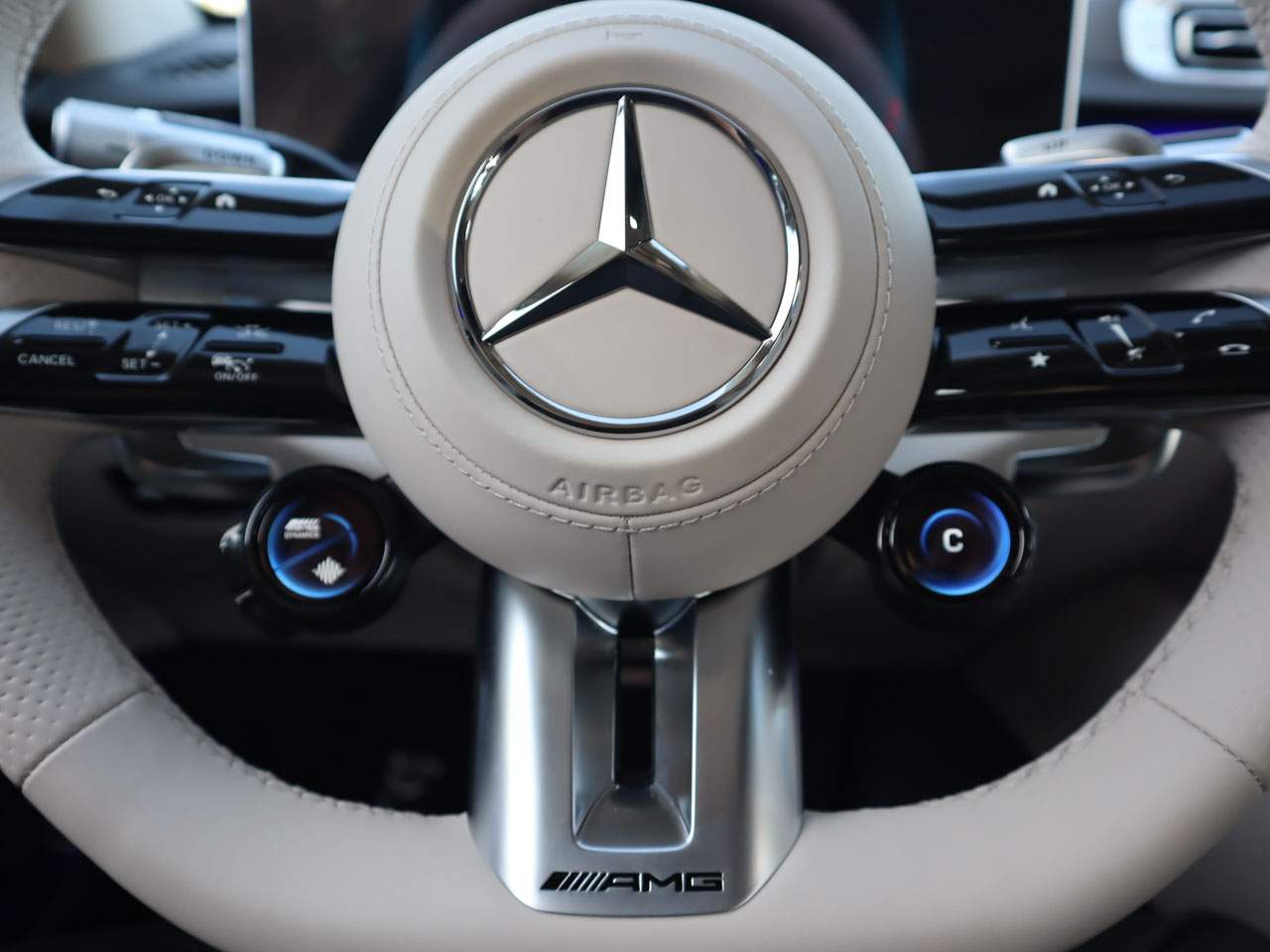 2025 Mercedes-Benz S-Class S 63 - Photo 12