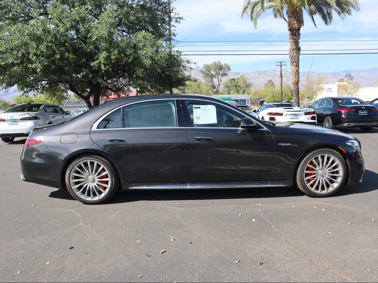 View vehicle photo 2