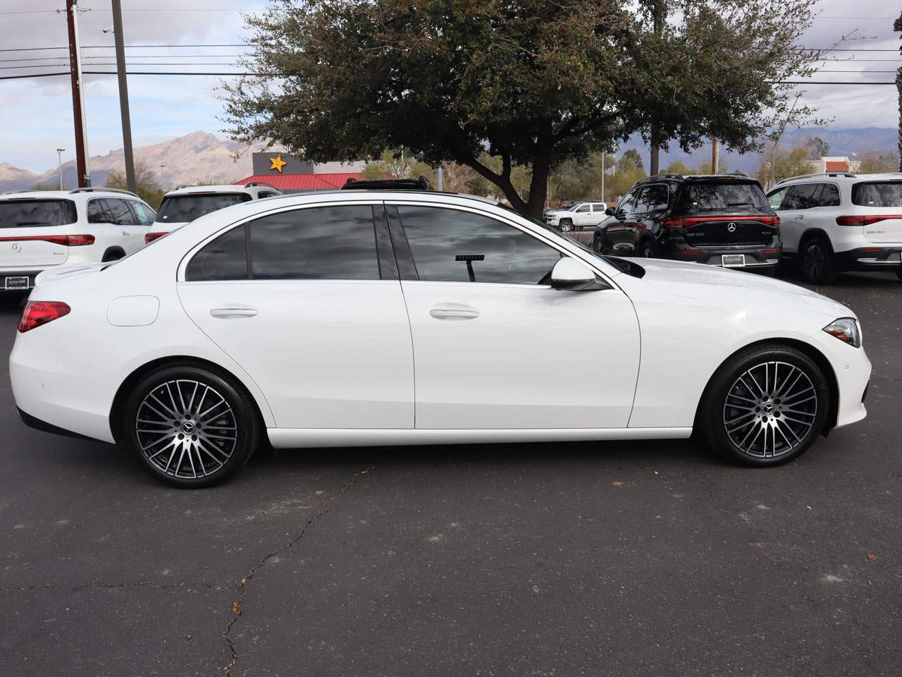 2023 Mercedes-Benz C-Class C 300