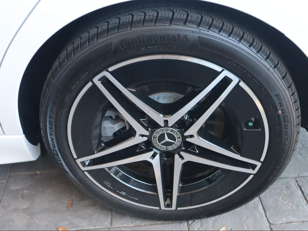 2026 Mercedes-Benz C-Class C 300 4MATIC Sedan