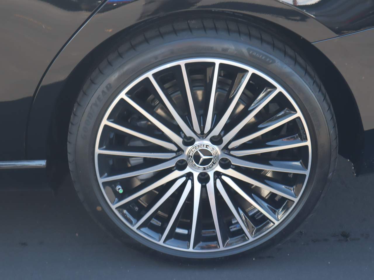 2026 Mercedes-Benz C-Class C 300 4MATIC Sedan