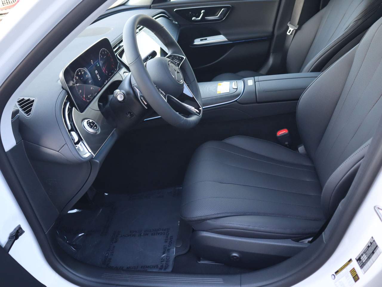 2025 Mercedes-Benz E-Class E350 - Photo 10
