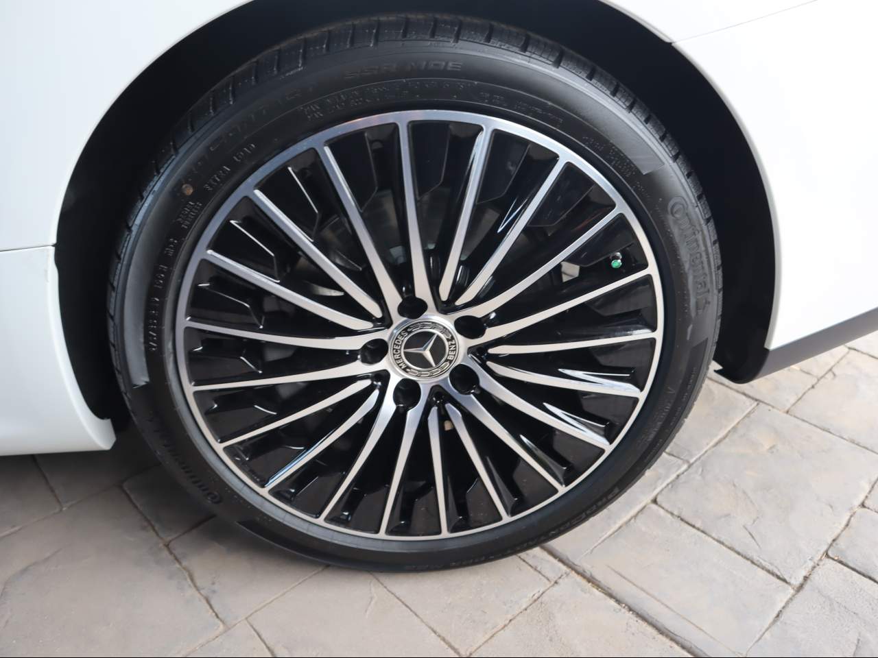 2026 Mercedes Benz CLE 450 4MATIC Coupe photo 2