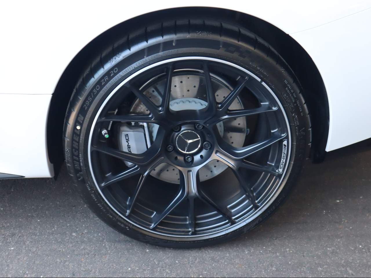 2025 Mercedes-Benz AMG CLE 53 4MATIC