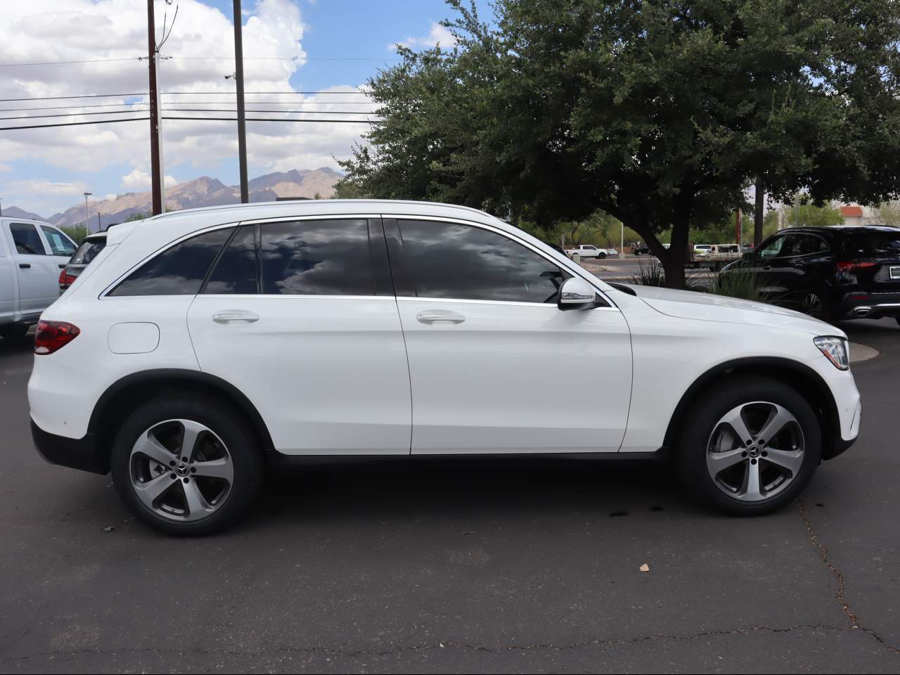 2022 Mercedes-Benz GLC 300