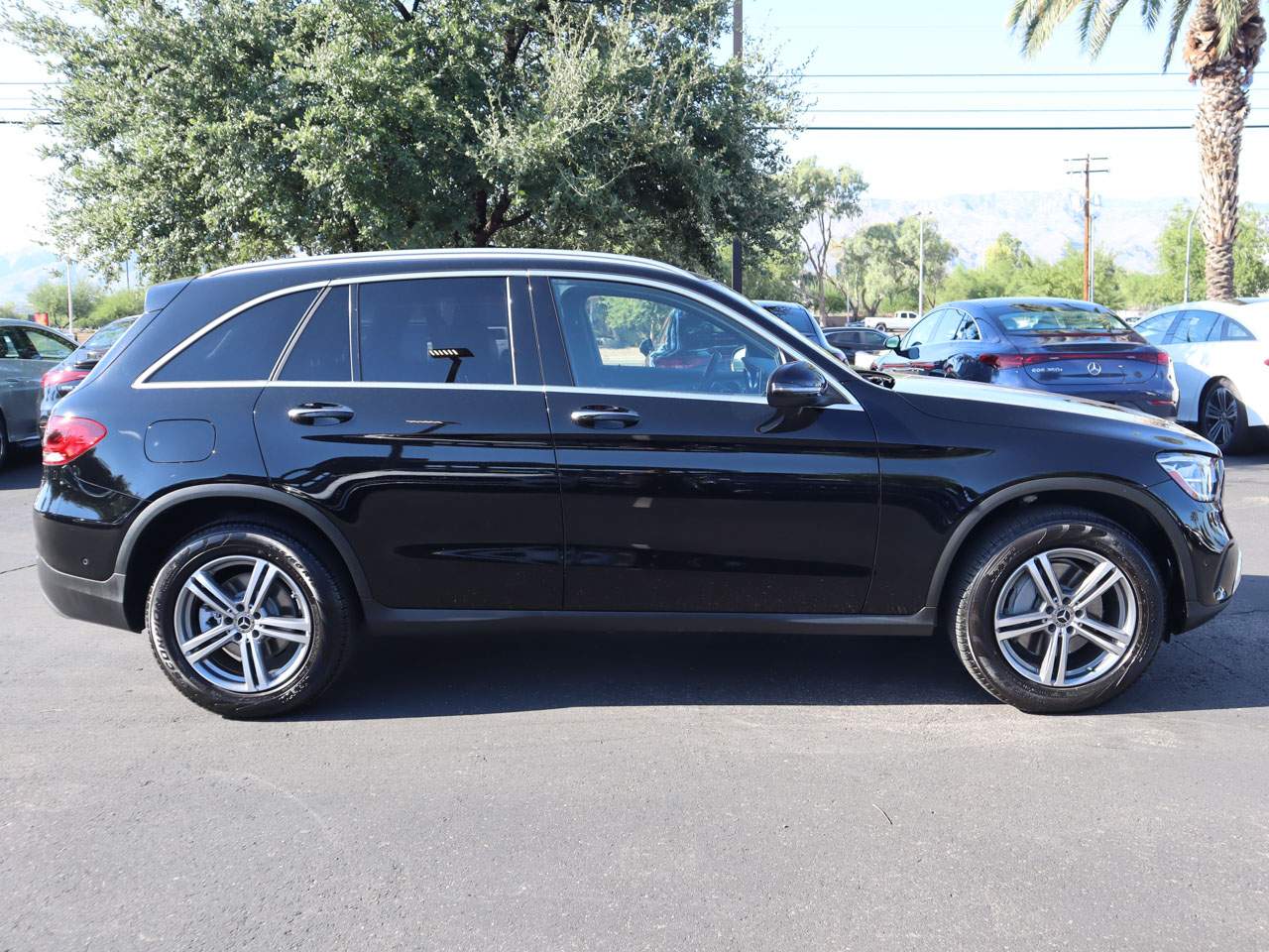 2021 Mercedes-Benz GLC 300