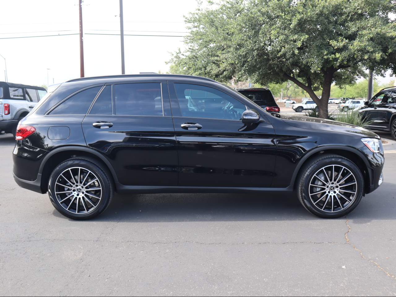 2022 Mercedes-Benz GLC 300