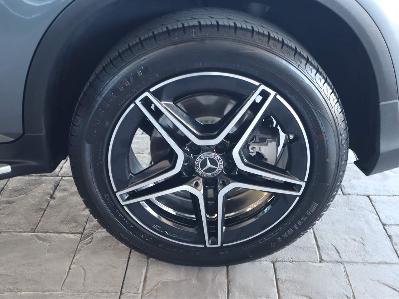 2022 Mercedes-Benz GLC 300