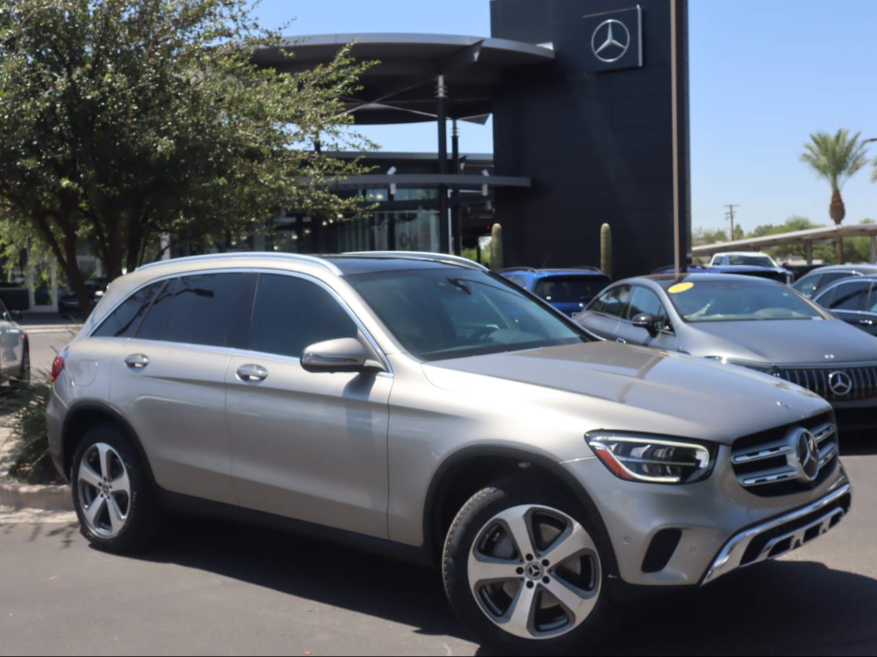 2021 Mercedes-Benz GLC 300