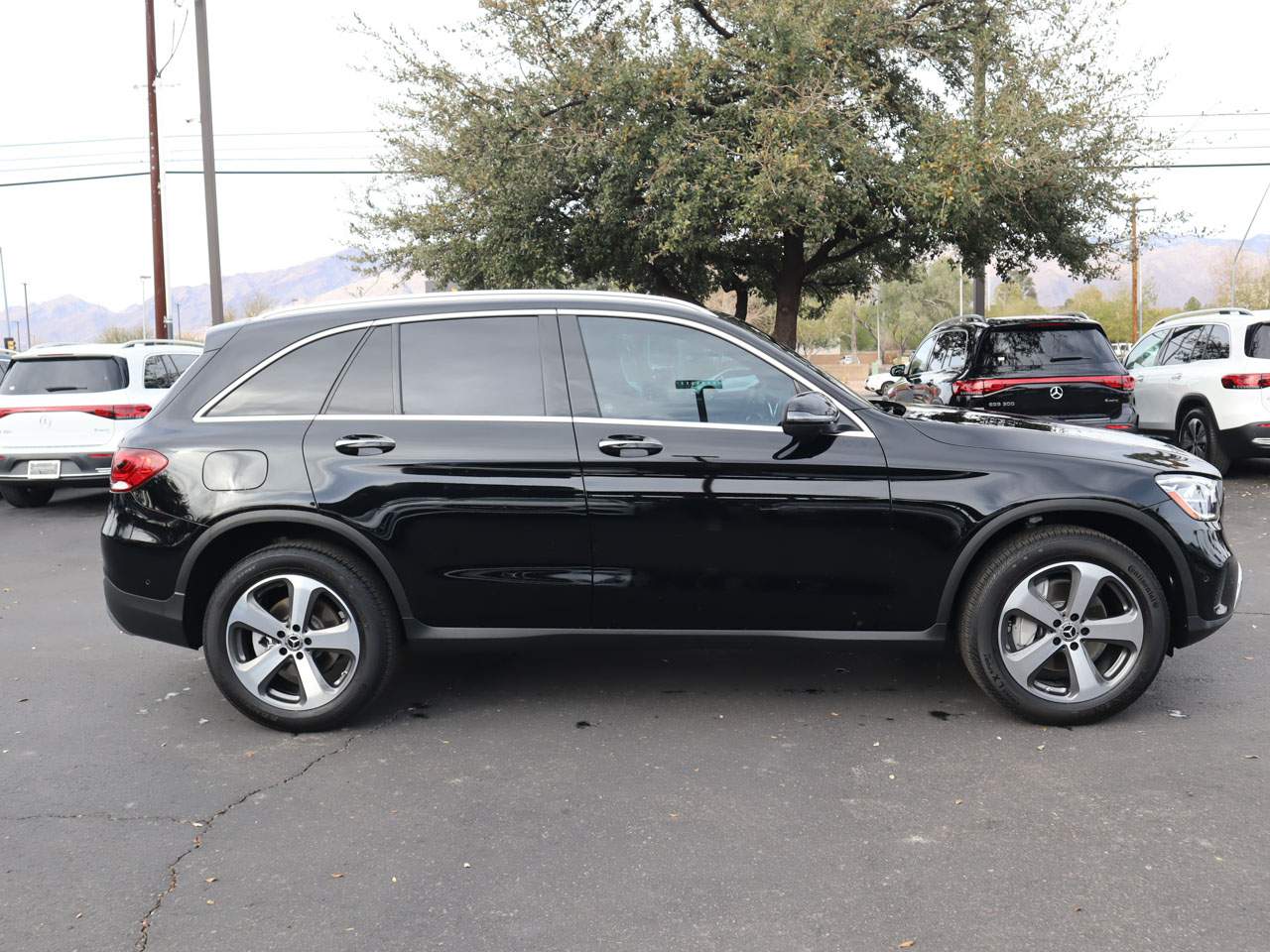 2022 Mercedes-Benz GLC 300