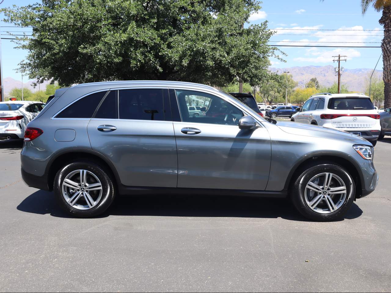 2022 Mercedes-Benz GLC 300