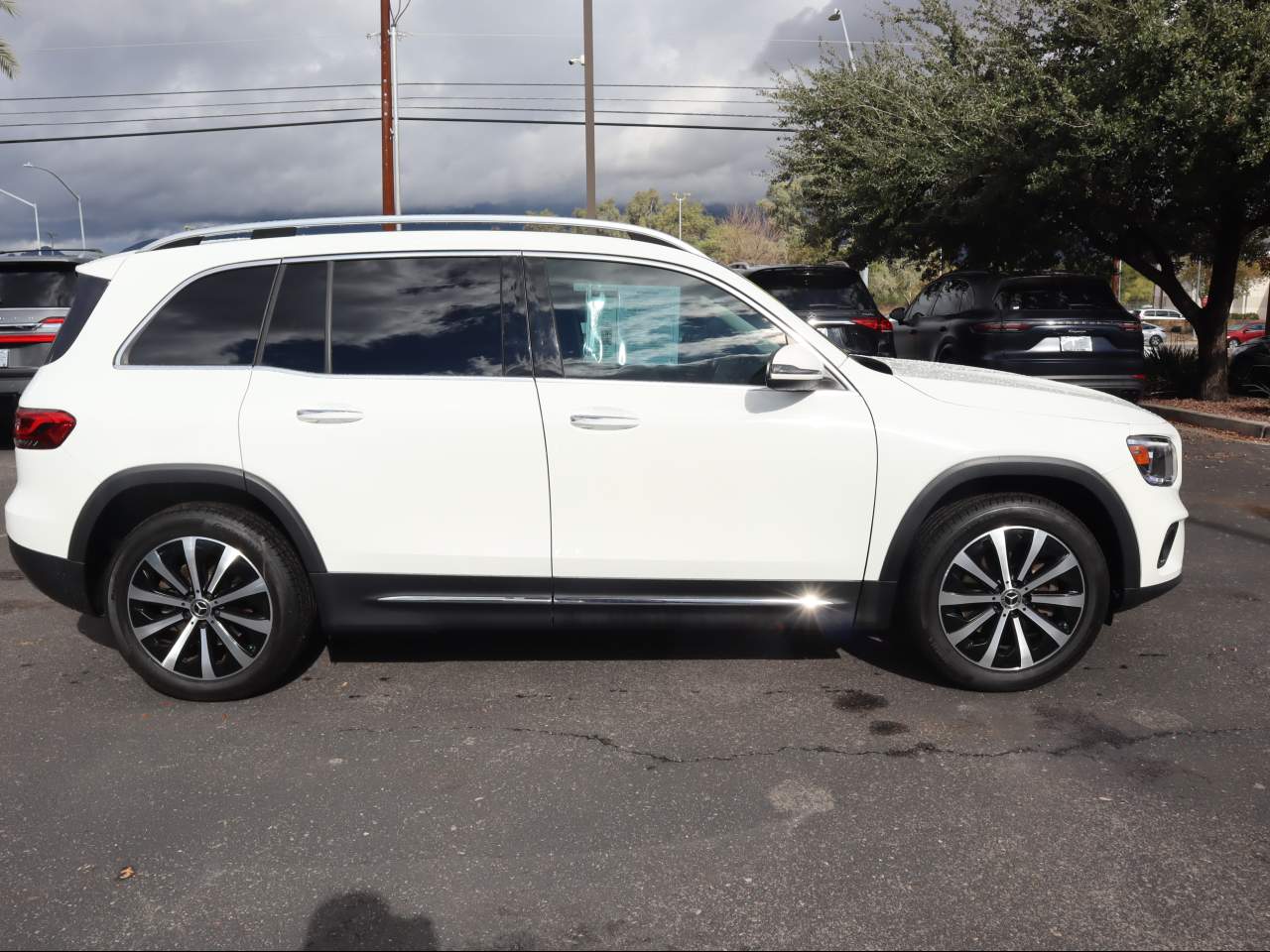 2022 Mercedes-Benz GLB 250 SUV