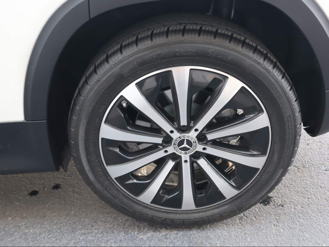 2021 Mercedes-Benz GLB 250