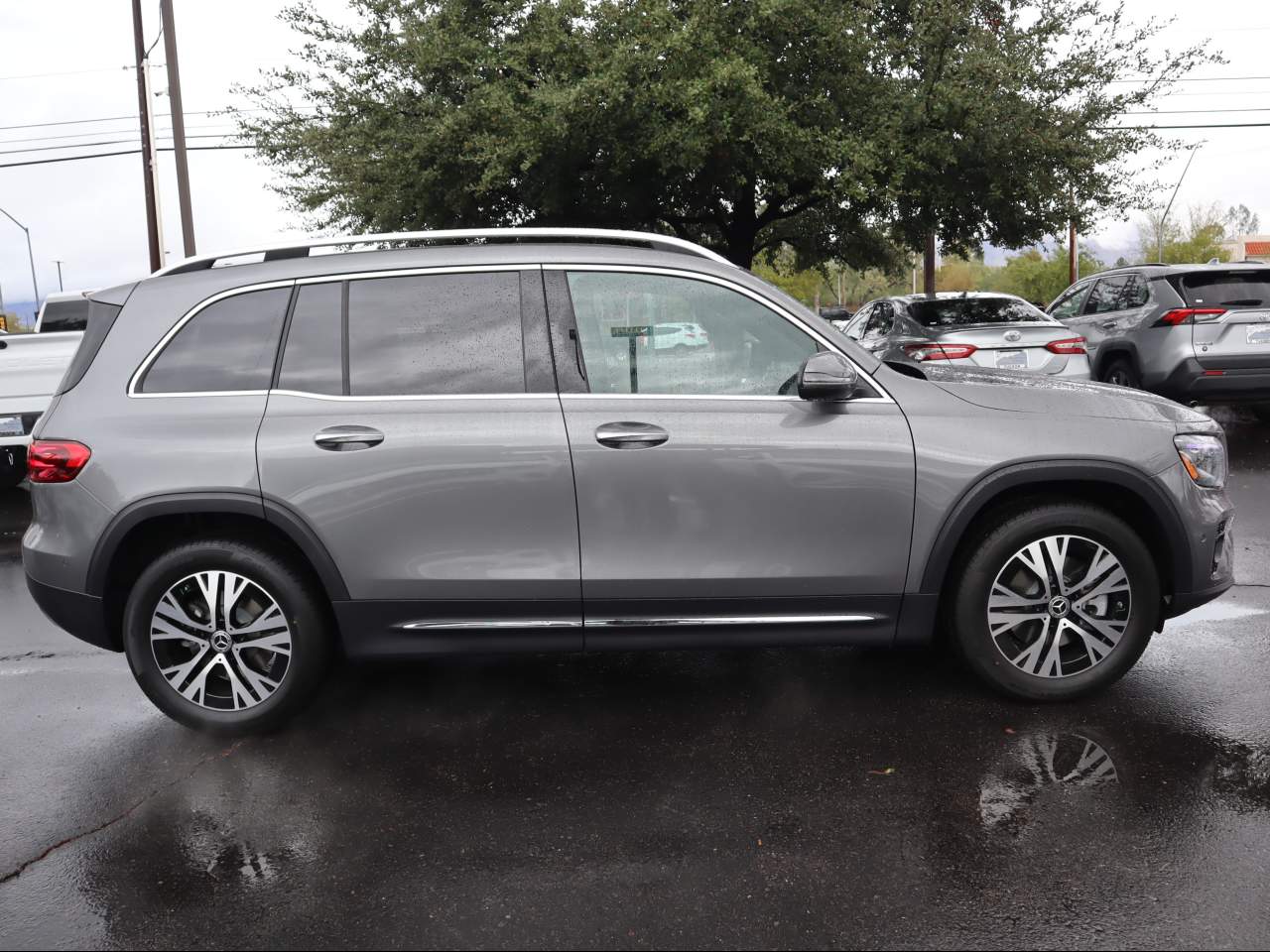 2026 Mercedes-Benz GLB 250 SUV